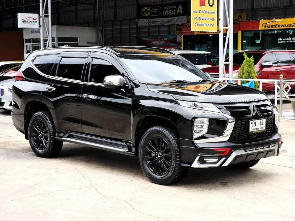 2022 Mitsubishi Pajero Sport III 2