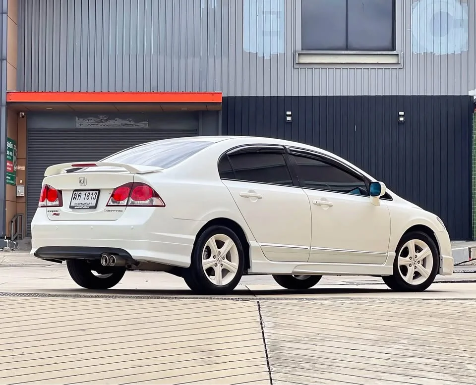 2012 Honda Civic VIII 3