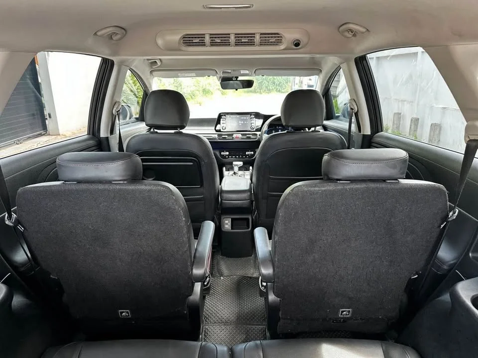 2023 Hyundai Stargazer KS 3