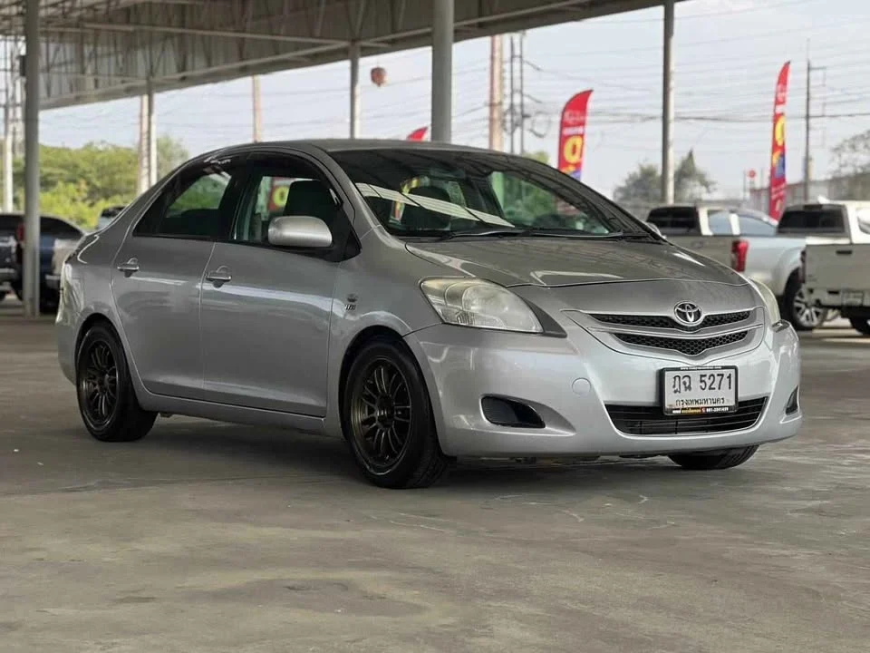 2010 Toyota Vios II 2