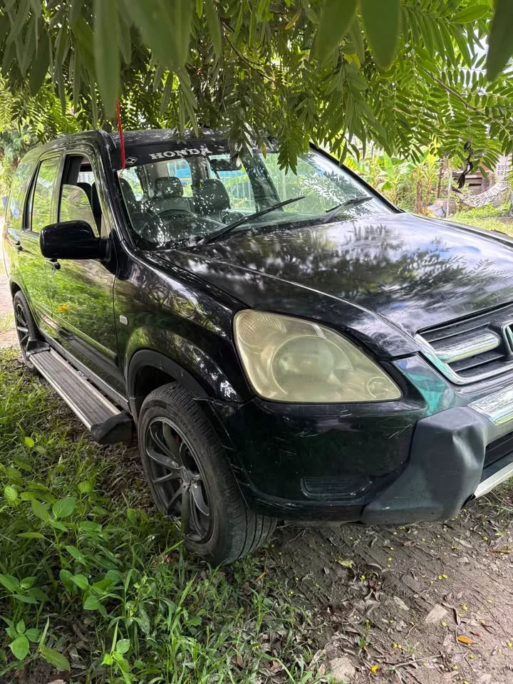 2002 Honda CR-V II 3