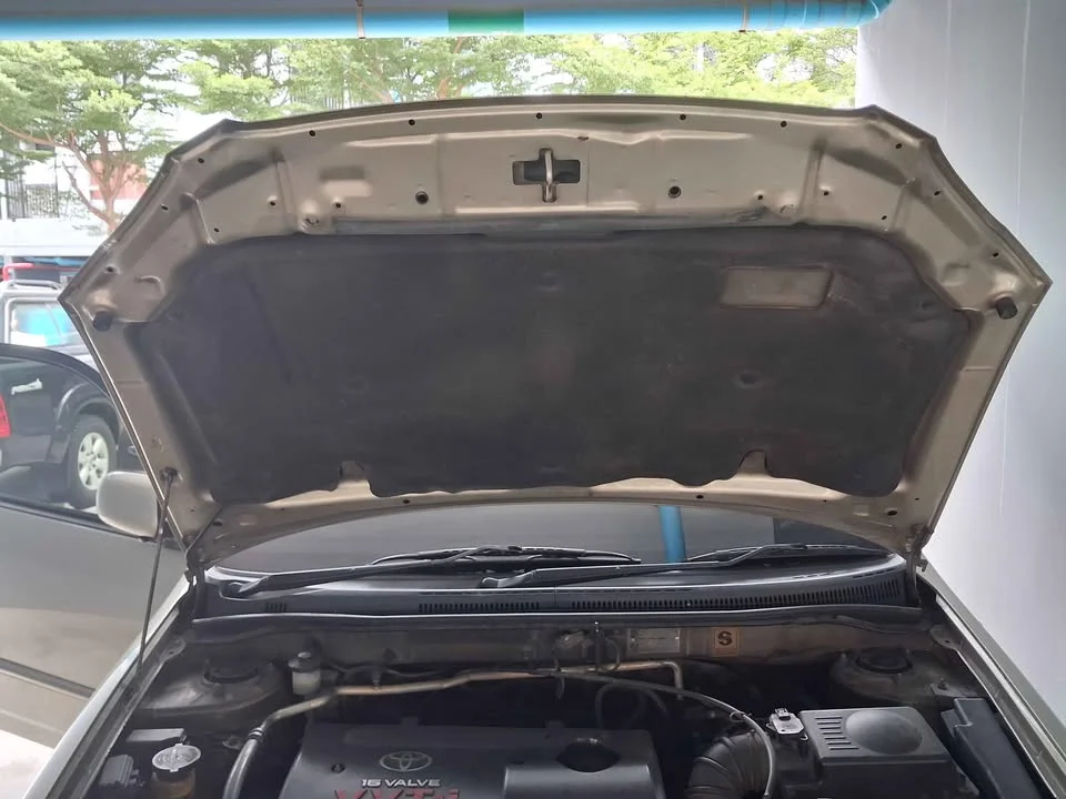 2001 Toyota Corolla Altis IX (E120) 2