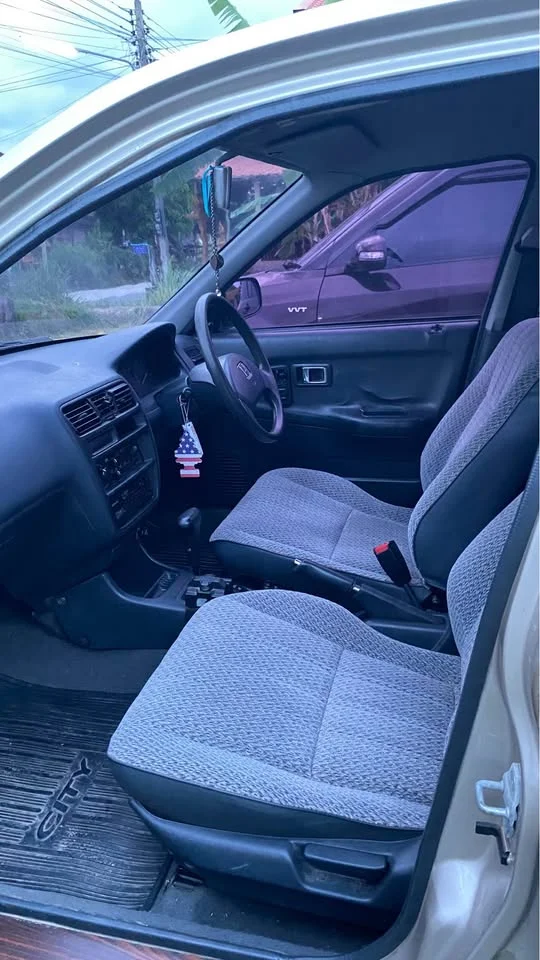 2005 Honda City III 2