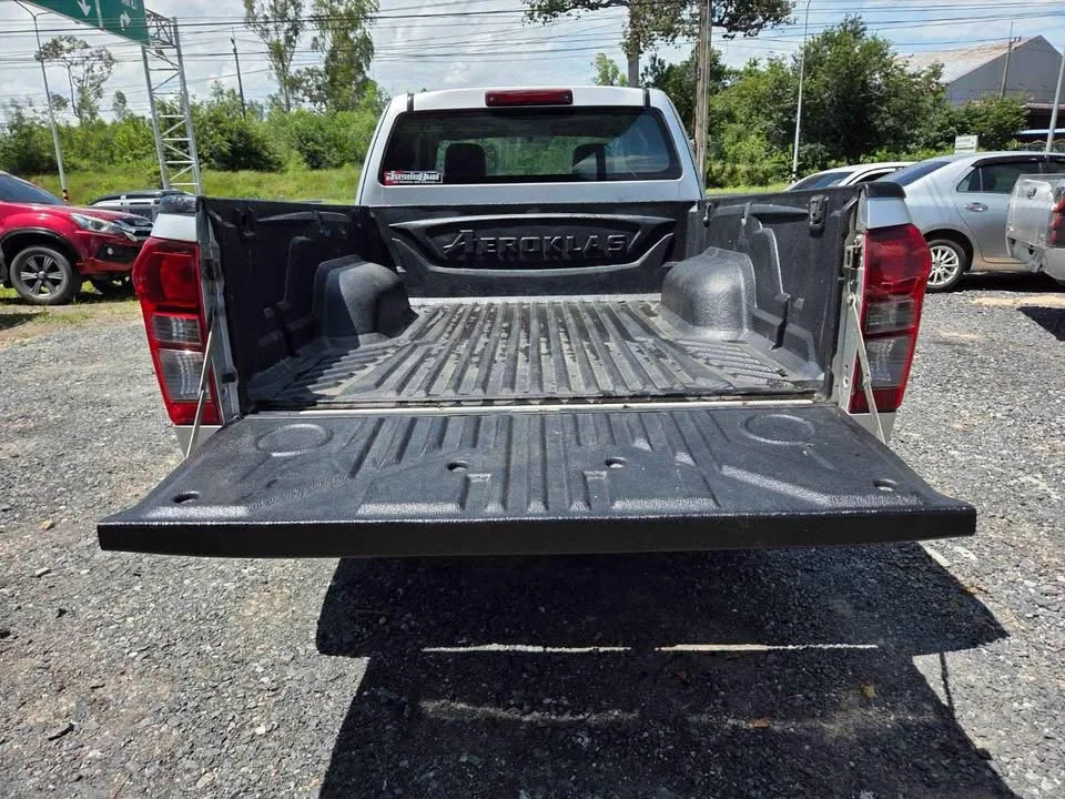 2017 Isuzu D-Max II (RT) 3