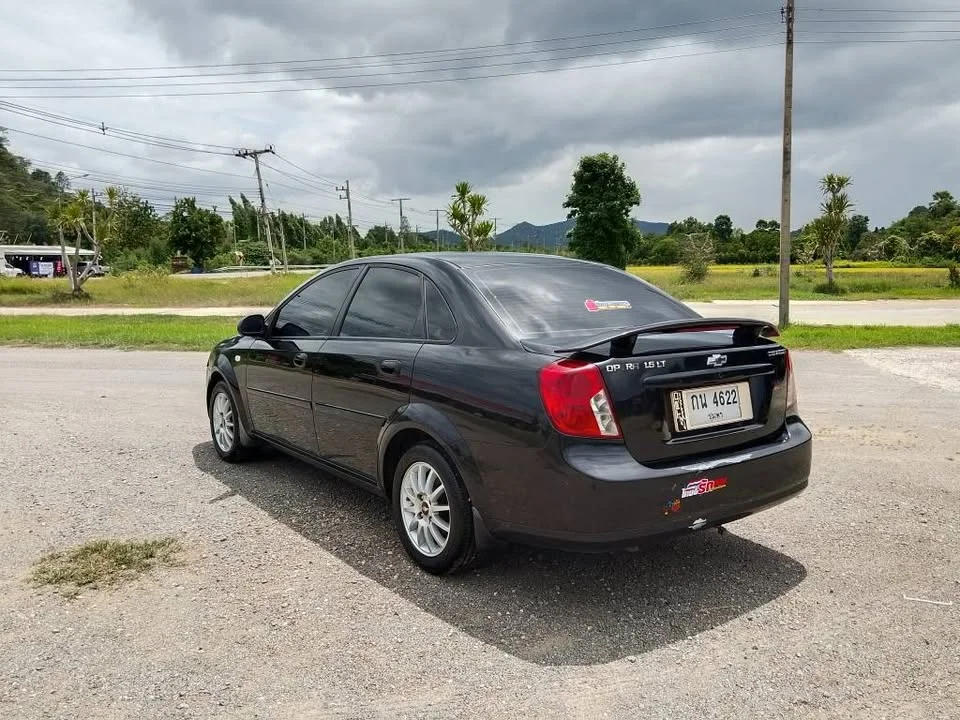 2005 Chevrolet Optra 2