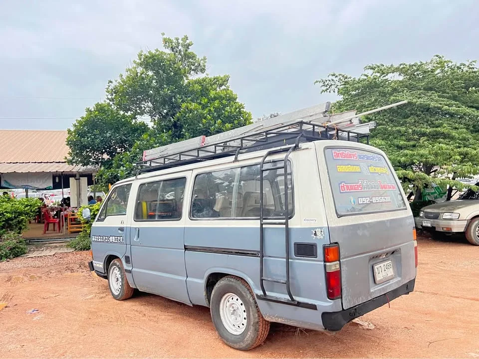 1991 Toyota Commuter III 3