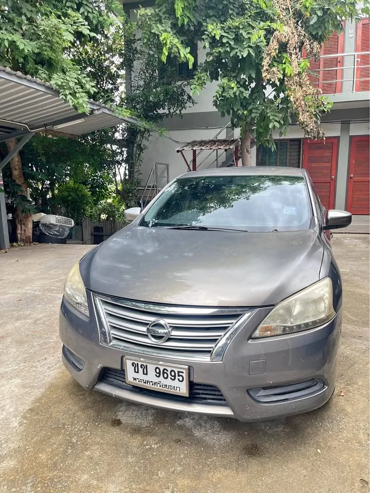 2012 Nissan Sylphy III (B17) 3