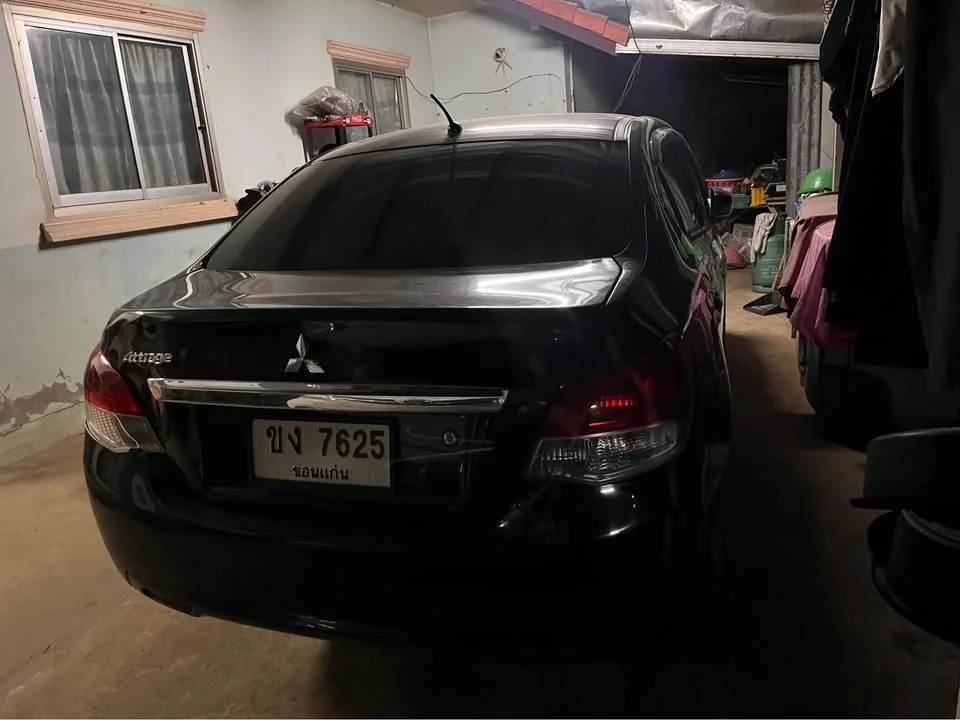 2015 Mitsubishi Attrage VI 3