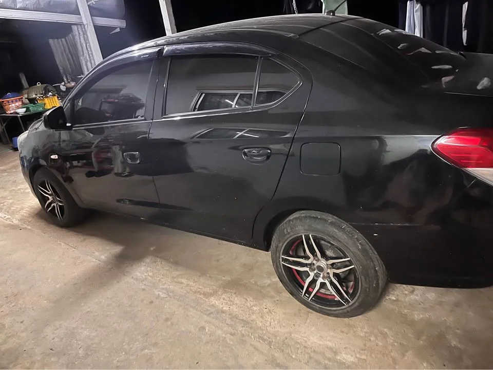2015 Mitsubishi Attrage VI 2