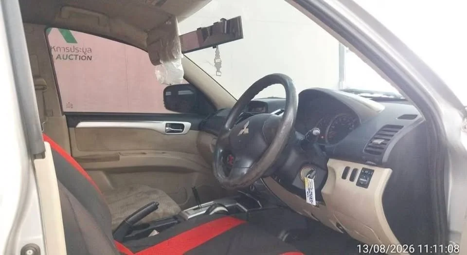 2009 Mitsubishi Pajero Sport II 2