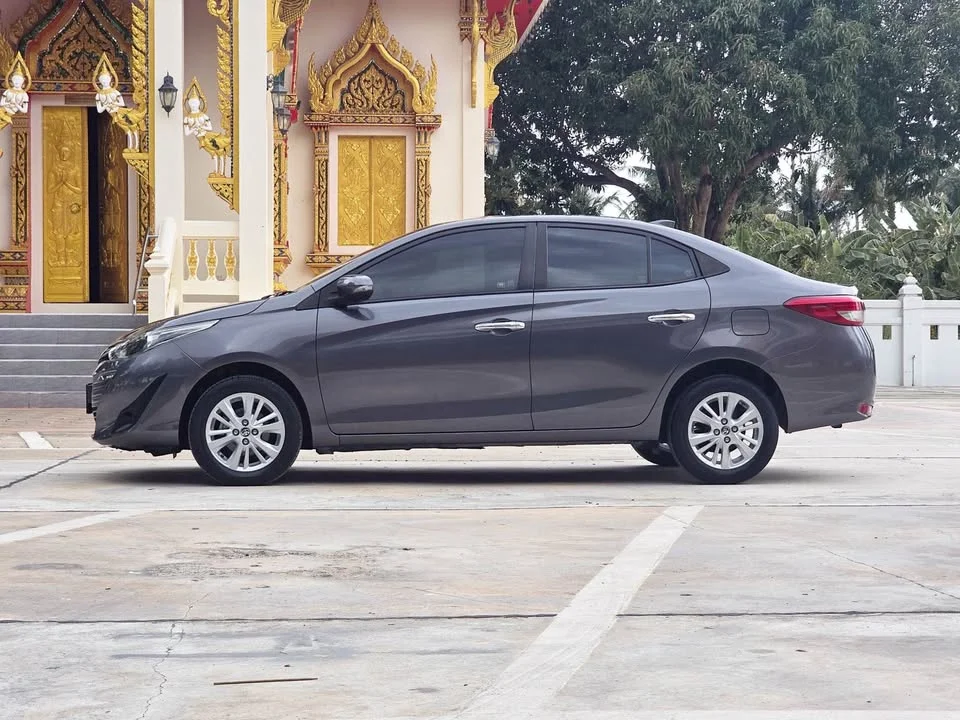 2018 Toyota Yaris ATIV III 3