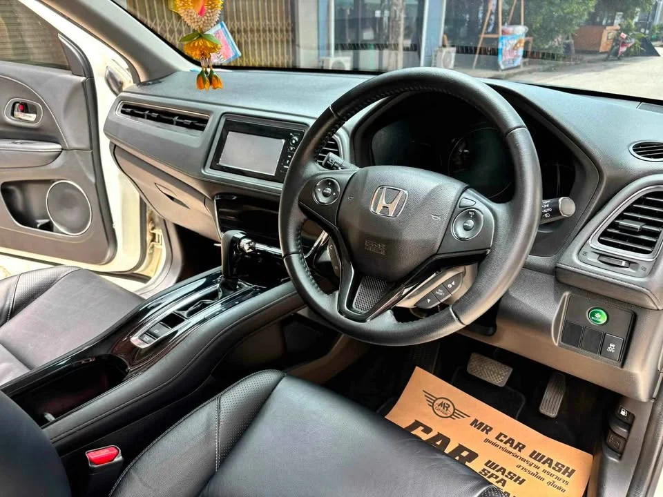 2018 Honda HR-V II 2