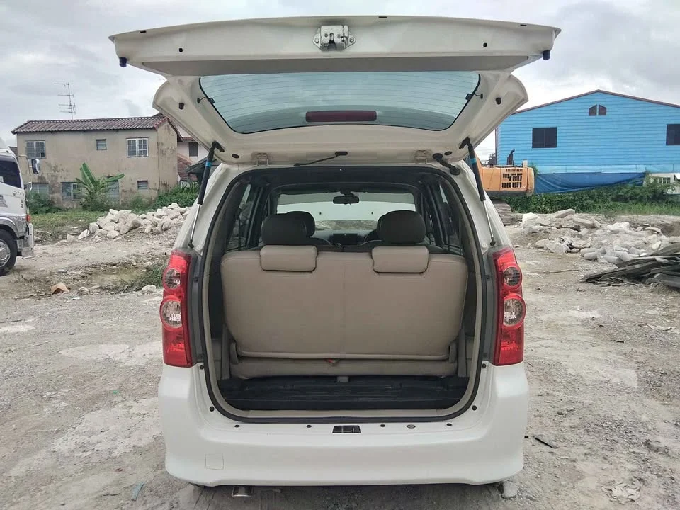 2010 Toyota Avanza I 2