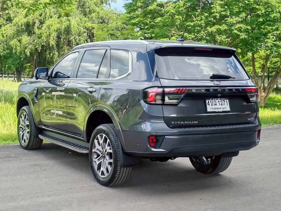 2022 Ford Everest III 3