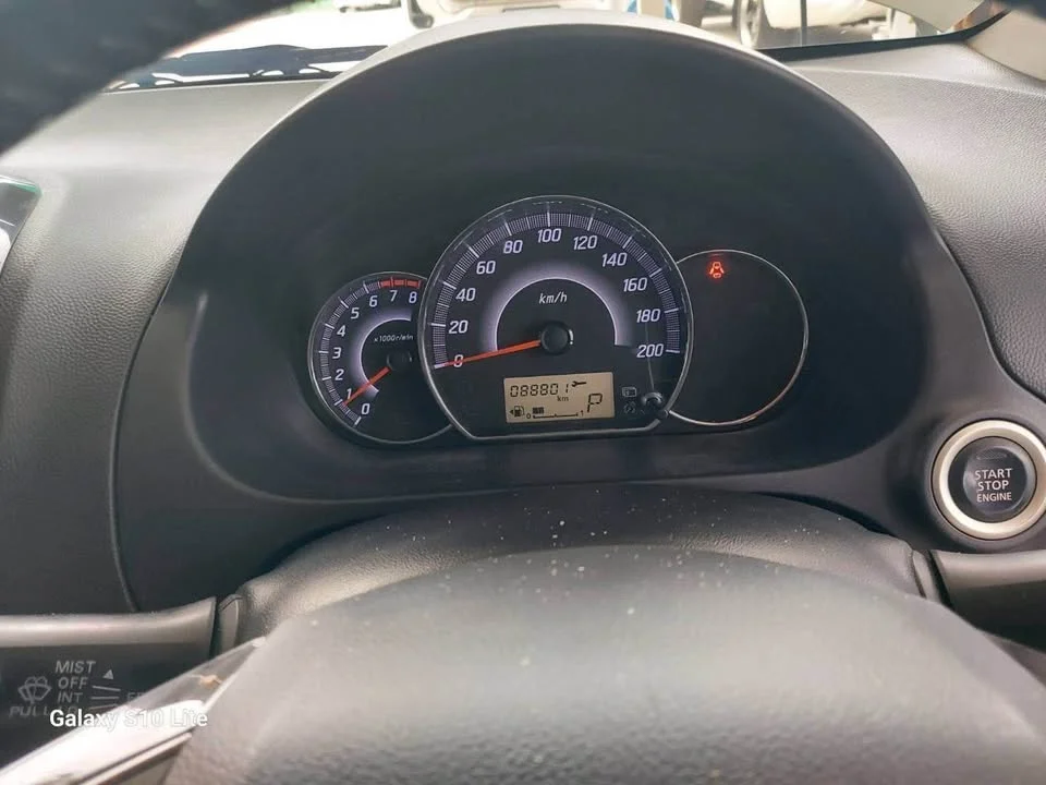2018 Mitsubishi Mirage VI 2
