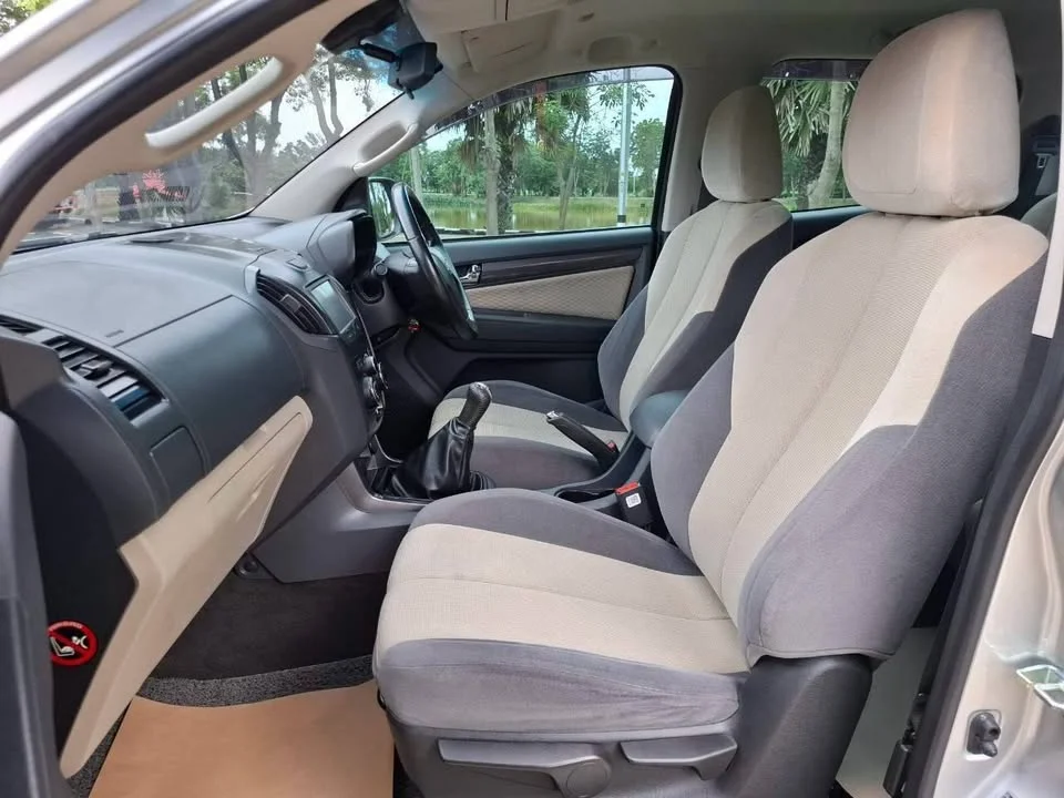 2016 Chevrolet Colorado II 3