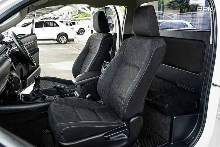 2018 Toyota Hilux VIII 3