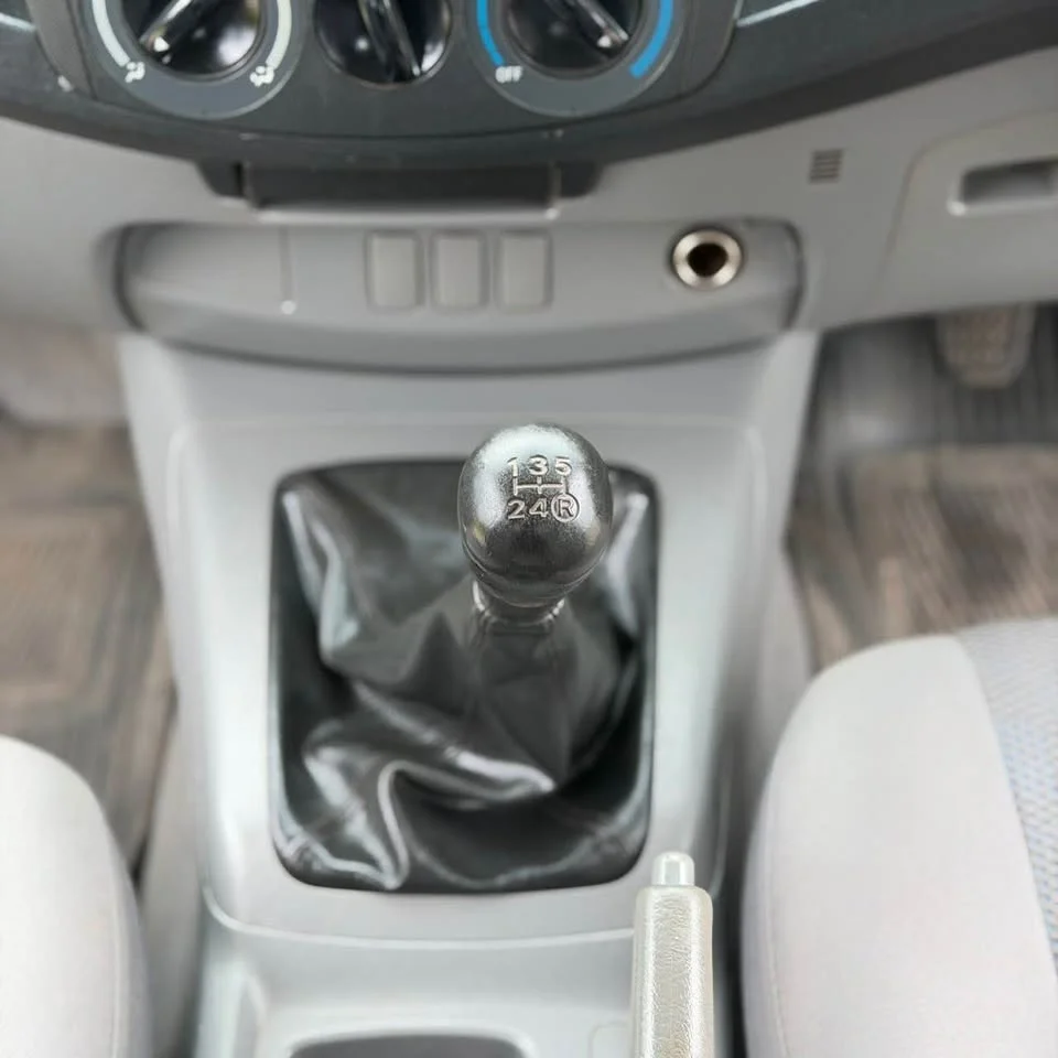 2010 Toyota Hilux VII 2