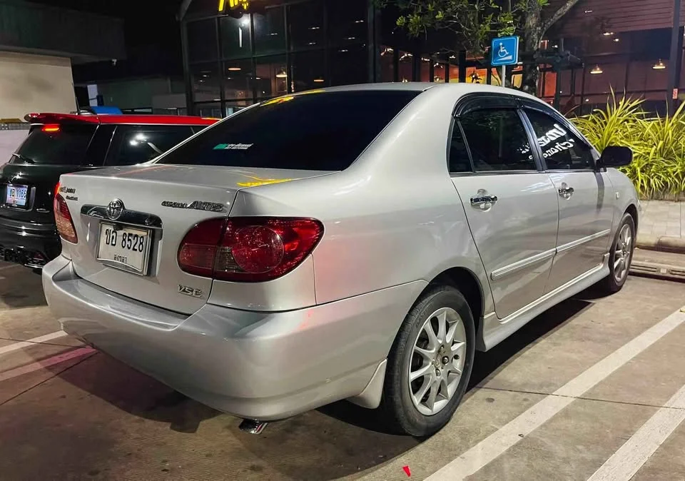 2005 Toyota Corolla Altis IX (E120) 3