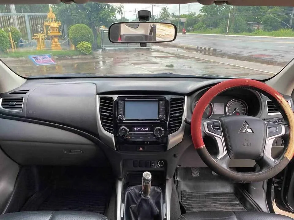 2018 Mitsubishi Triton V 2