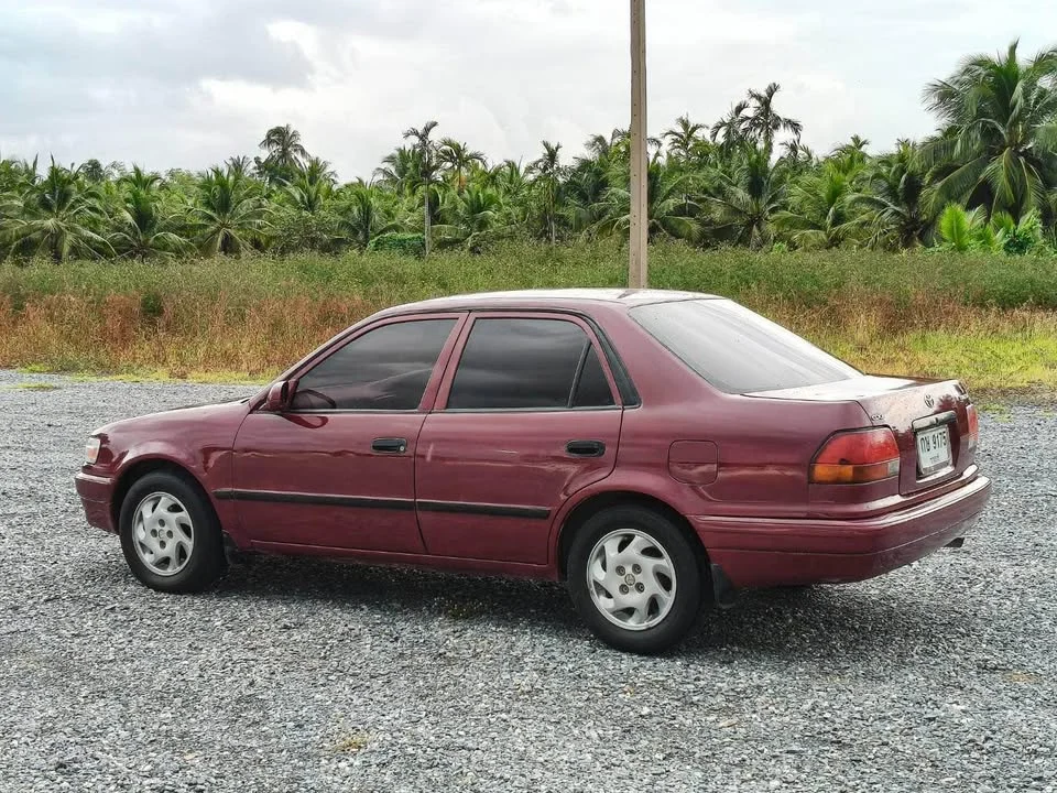 1996 Toyota Corolla Altis VIII (E110) 3