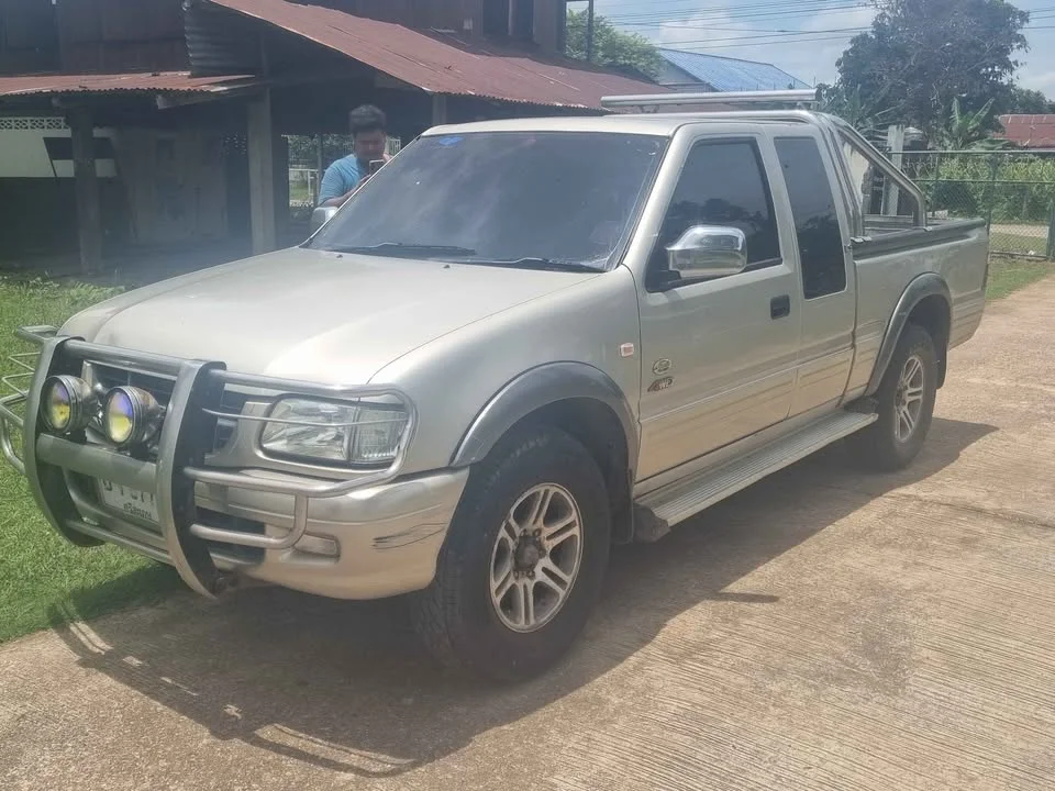 2000 Isuzu Faster Dragon Eyes III 2