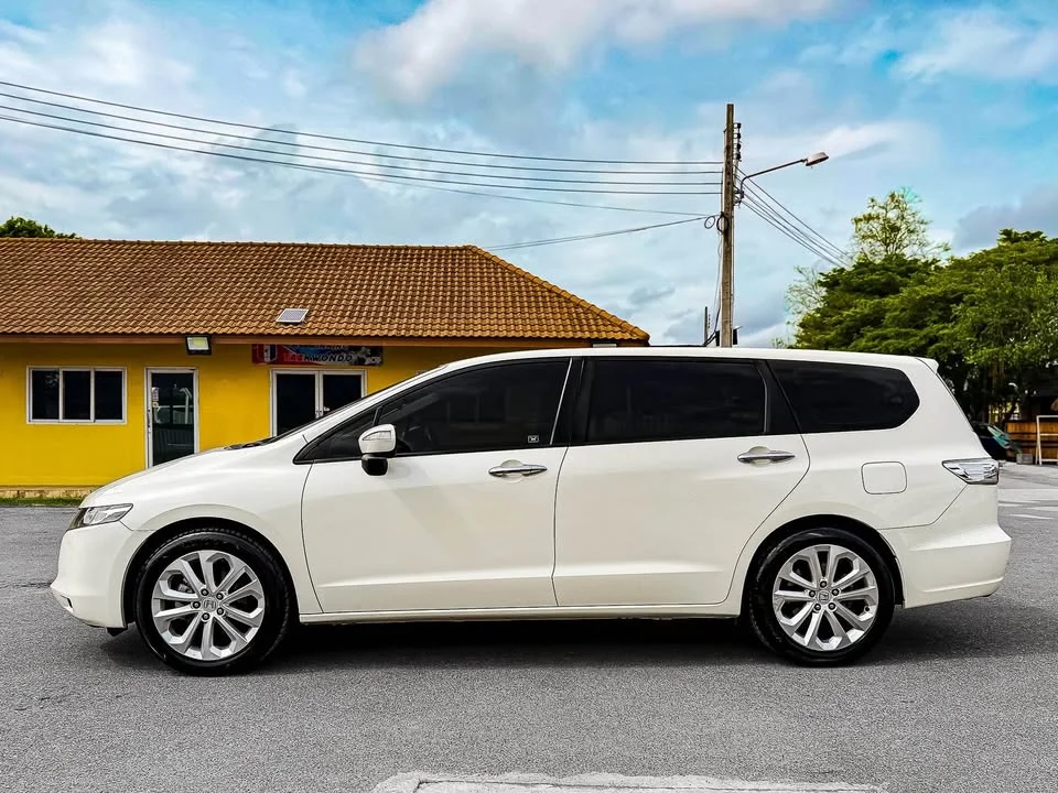 2012 Honda Odyssey IV 2