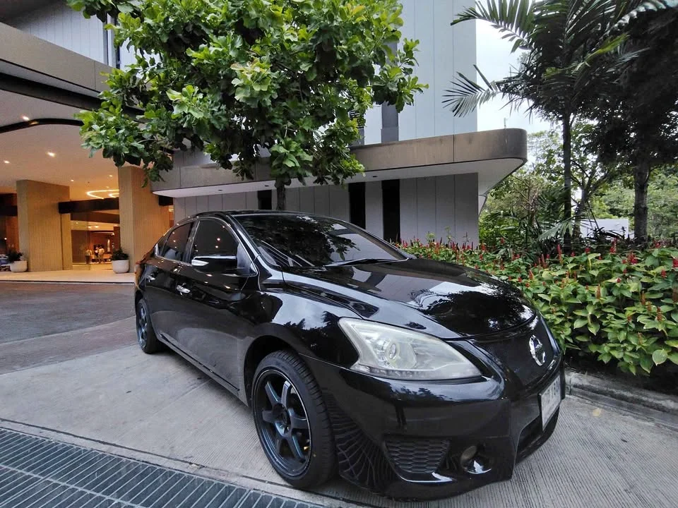 2013 Nissan Sylphy III (B17) 2