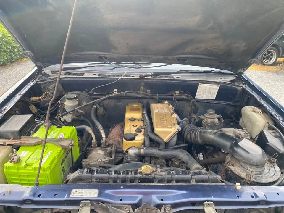 1995 Isuzu TFR III 2
