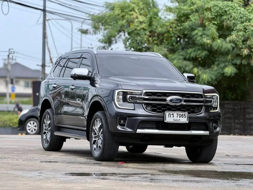 2022 Ford Everest III 2