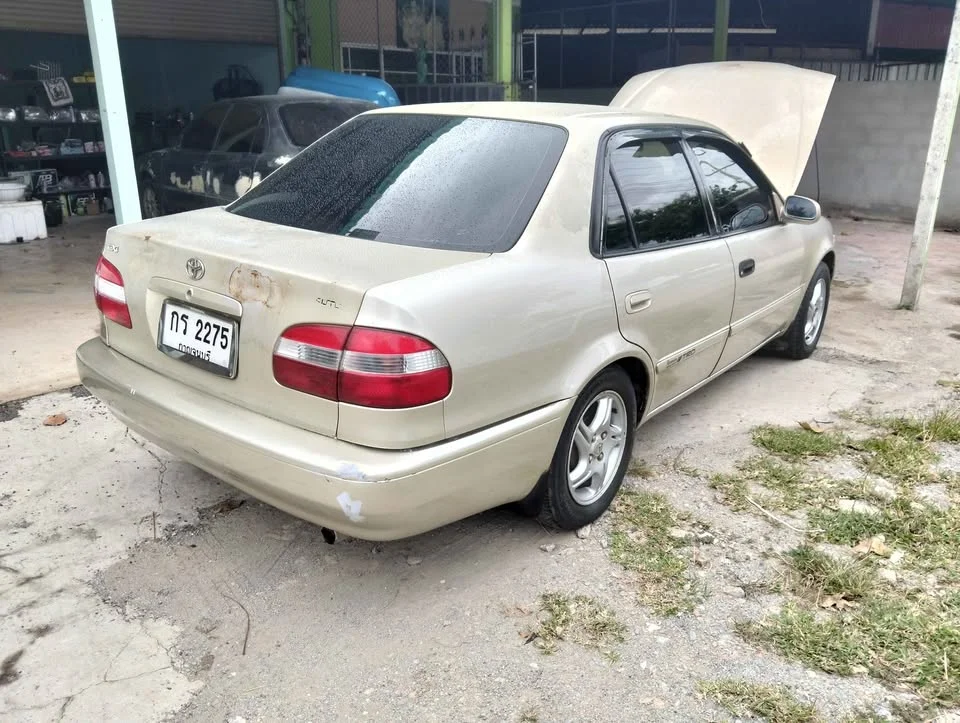 1998 Toyota Corolla Altis VIII (E110) 3