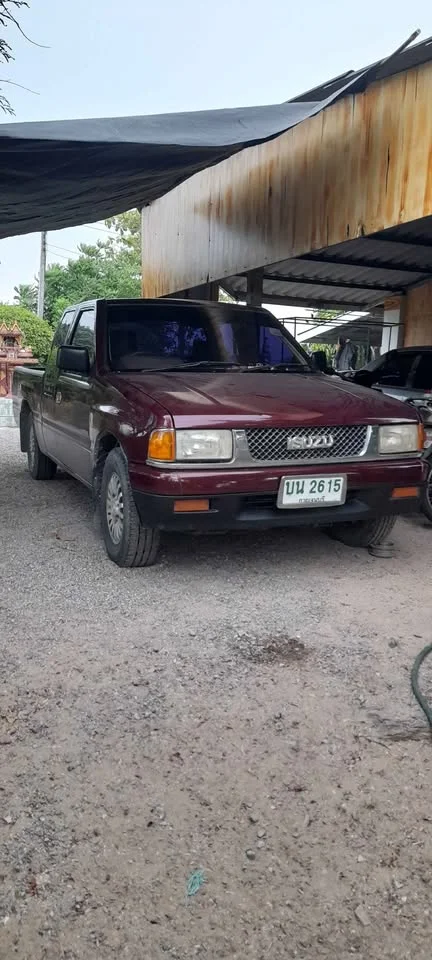 1993 Isuzu TFR III 2
