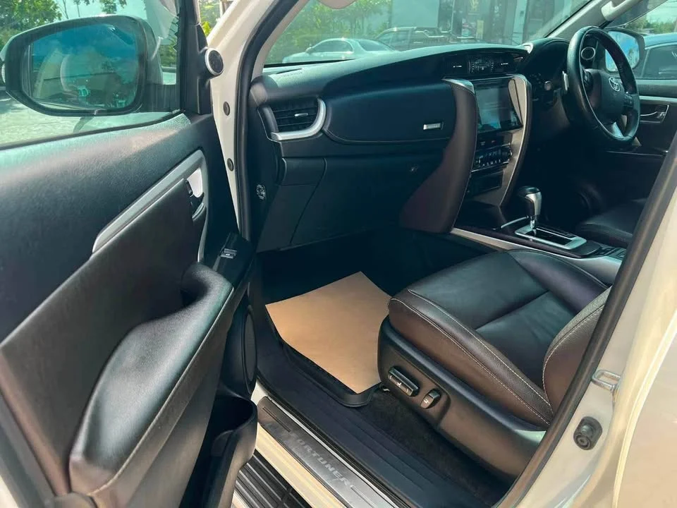 2018 Toyota Fortuner II 2