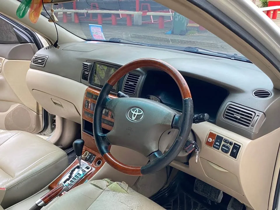 2001 Toyota Corolla Altis IX (E120) 2