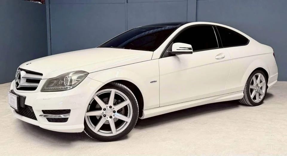 2011 Benz C-Class W204 3