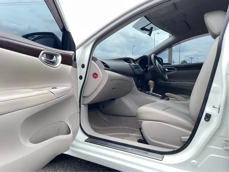 2013 Nissan Sylphy III (B17) 3