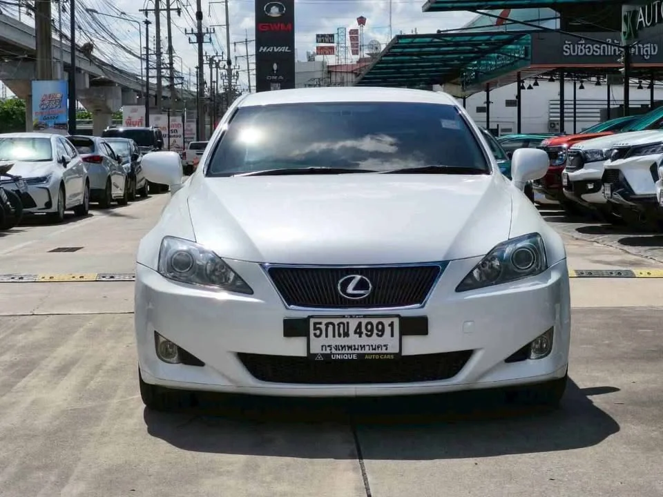 2007 Lexus IS II 3