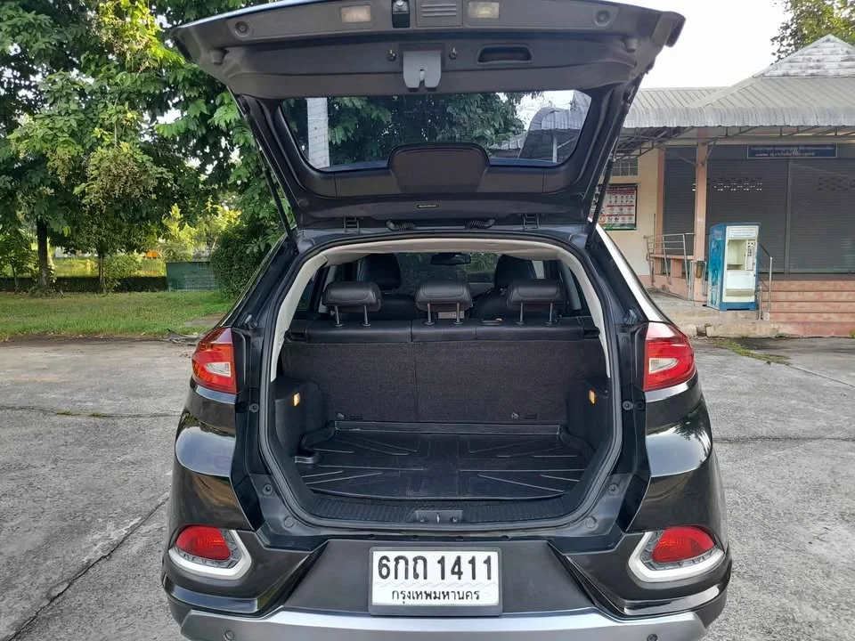 2017 MG GS 2