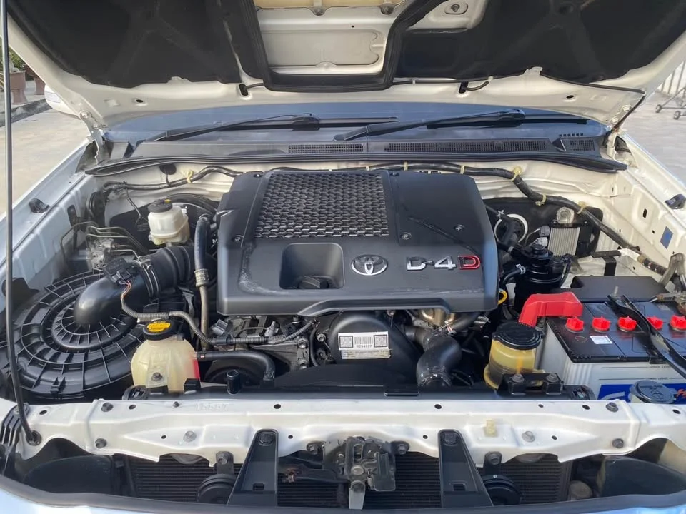 2013 Toyota Fortuner I 2