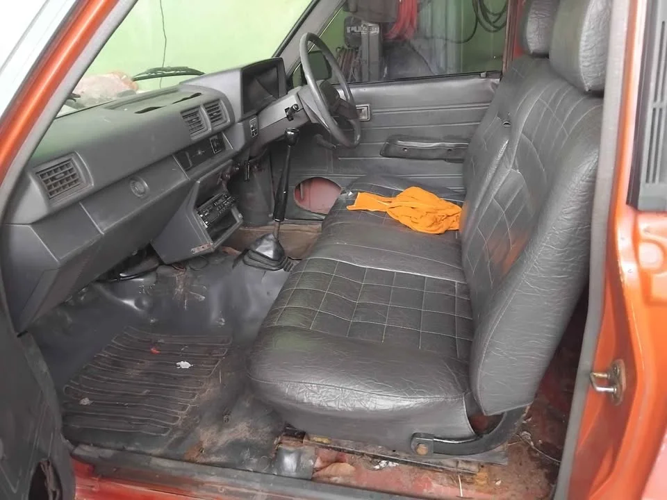 1990 Toyota Hilux Mighty-X V 3