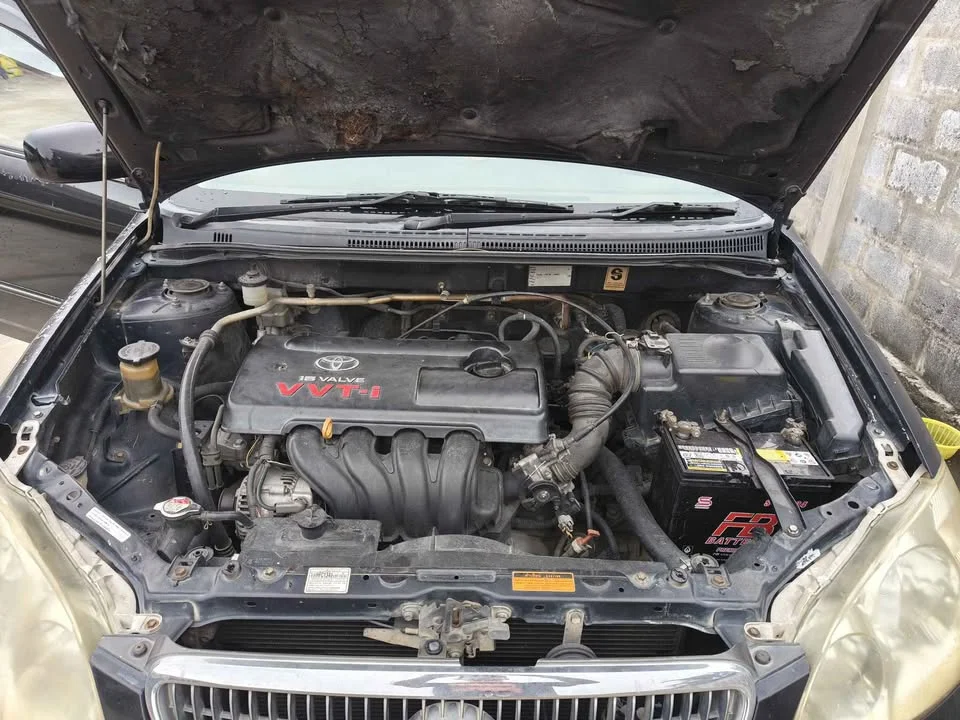 2004 Toyota Corolla Altis IX (E120) 3