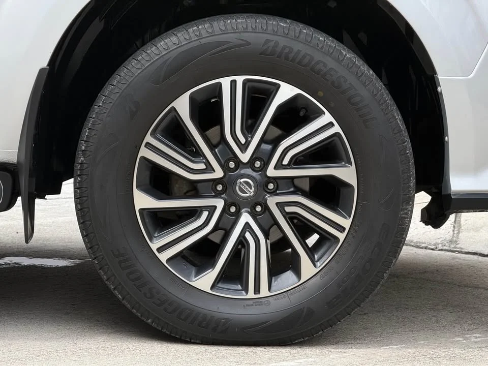 2018 Nissan Terra 3