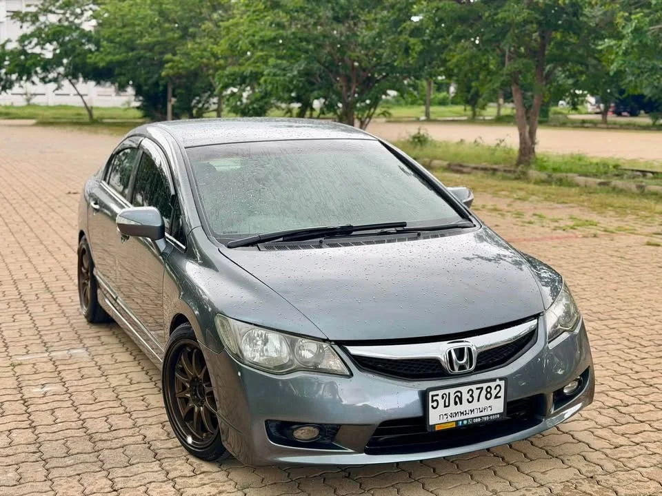 2010 Honda Civic VIII 2
