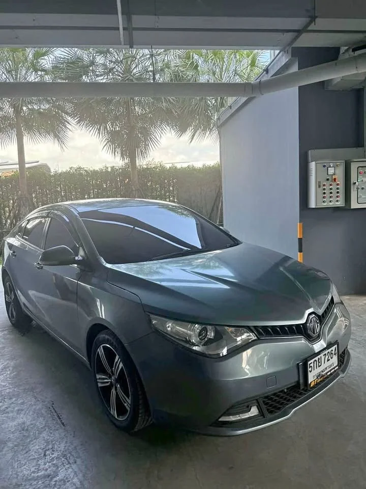 2016 MG 5 I  2
