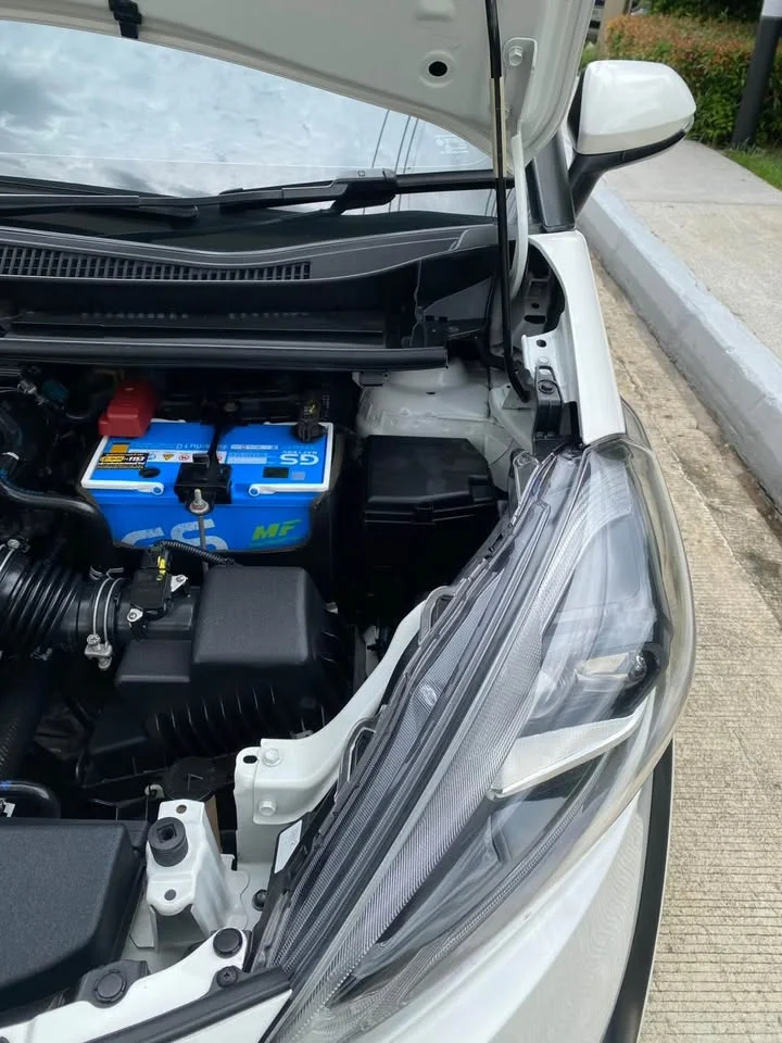 2018 Toyota Sienta II 3