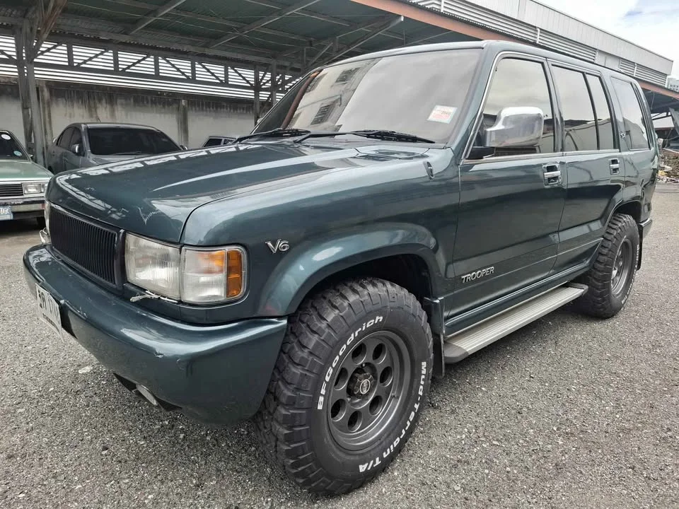 1995 Isuzu Trooper II 3