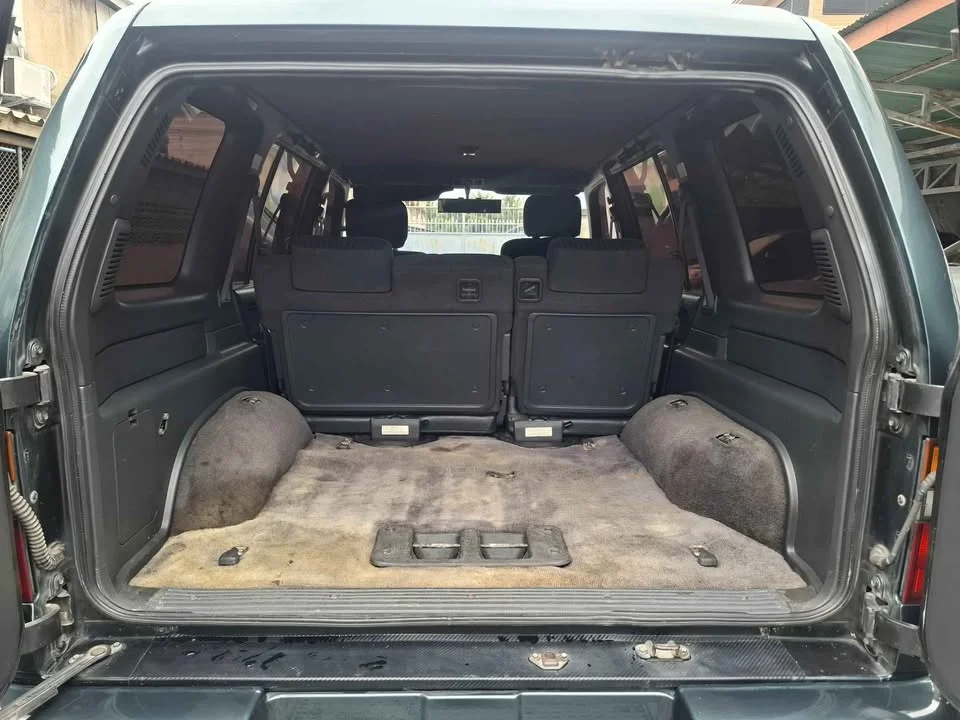 1995 Isuzu Trooper II 2