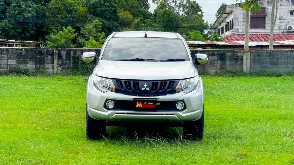 2017 Mitsubishi Triton V 2