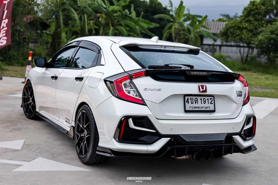 2017 Honda Civic X 3
