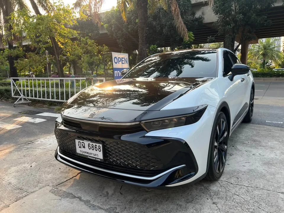 2024 Toyota Crown XVI (S235) 2